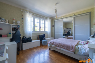 Ma-Cabane - Vente Maison LA CHAPELLE-DES-FOUGERETZ, 190 m²