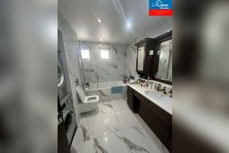 Ma-Cabane - Vente Maison La Chapelle-Saint-Luc, 60 m²