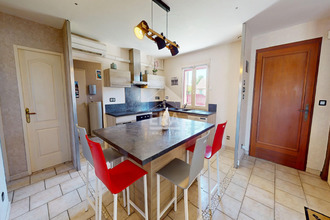 Ma-Cabane - Vente Maison LA CHAPELLE-SAINT-URSIN, 138 m²