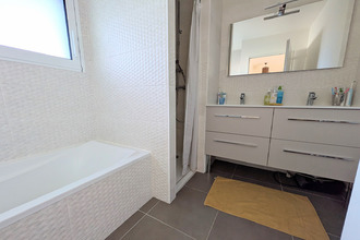 Ma-Cabane - Vente Maison LA CHAPELLE-SUR-ERDRE, 120 m²