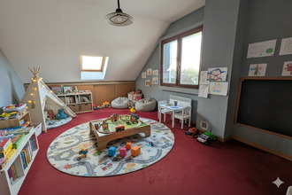 Ma-Cabane - Vente Maison LA CHAPELLE-SUR-ERDRE, 140 m²