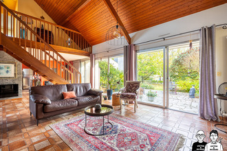 Ma-Cabane - Vente Maison LA CHAPELLE-SUR-ERDRE, 163 m²