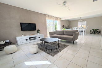 Ma-Cabane - Vente Maison LA CHAPELLE-SUR-ERDRE, 138 m²