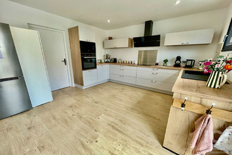 Ma-Cabane - Vente Maison LA CHAPELLE-SUR-ERDRE, 139 m²