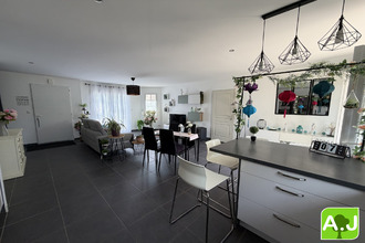 Ma-Cabane - Vente Maison La Chaussée-d'Ivry, 93 m²