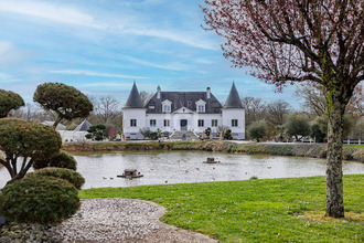 Ma-Cabane - Vente Maison LA CHEVROLIERE, 409 m²