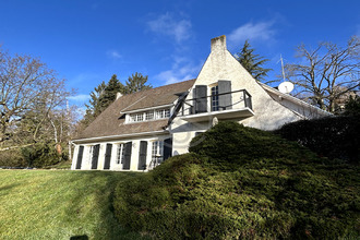 Ma-Cabane - Vente Maison LA COTE-SAINT-ANDRE, 250 m²