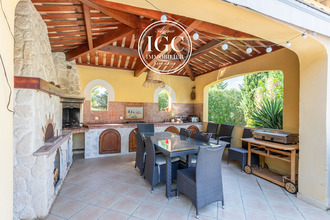 Ma-Cabane - Vente Maison LA FARE-LES-OLIVIERS, 185 m²