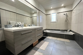 Ma-Cabane - Vente Maison LA GAUDE, 240 m²