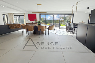 Ma-Cabane - Vente Maison LA LONDE, 148 m²
