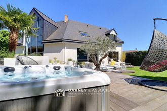 Ma-Cabane - Vente Maison La Londe, 235 m²