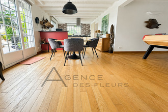 Ma-Cabane - Vente Maison LA LONDE, 238 m²