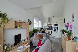 Ma-Cabane - Vente Maison LA PLAINE-SUR-MER, 61 m²