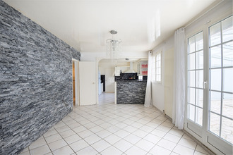 Ma-Cabane - Vente Maison LA QUEUE-EN-BRIE, 355 m²