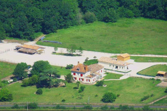 Ma-Cabane - Vente Maison LA ROCHE CHALAIS, 385 m²