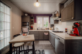Ma-Cabane - Vente Maison La Roche-Noire, 217 m²