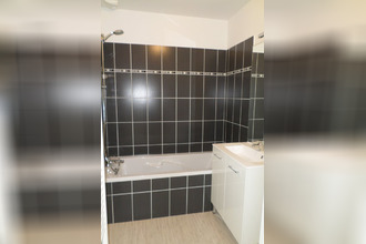 Ma-Cabane - Vente Maison La Roche-sur-Yon, 79 m²