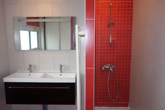 Ma-Cabane - Vente Maison LA ROCHE-SUR-YON, 200 m²