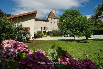 Ma-Cabane - Vente Maison La Roche-Vineuse, 445 m²