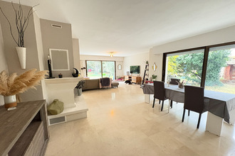 Ma-Cabane - Vente Maison LA ROCHETTE, 247 m²