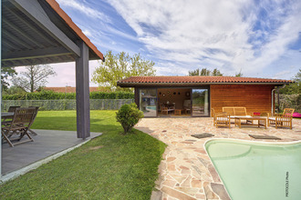 Ma-Cabane - Vente Maison LA SALVETAT-SAINT-GILLES, 227 m²