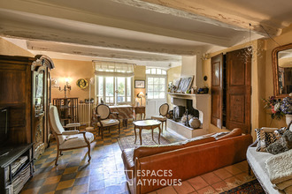 Ma-Cabane - Vente Maison LA TOUR-D'AIGUES, 445 m²