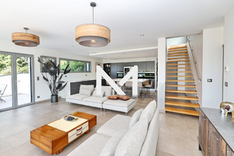 Ma-Cabane - Vente Maison La Tronche, 171 m²