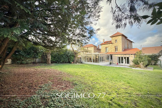 Ma-Cabane - Vente Maison Lagny-sur-Marne, 200 m²