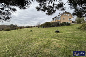 Ma-Cabane - Vente Maison Lanobre, 181 m²