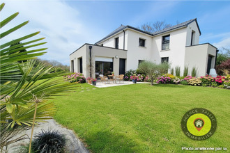 Ma-Cabane - Vente Maison LANVALLAY, 110 m²