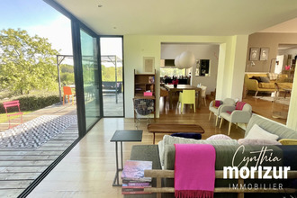 Ma-Cabane - Vente Maison Larmor-Plage, 227 m²