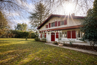Ma-Cabane - Vente Maison Larressore, 190 m²