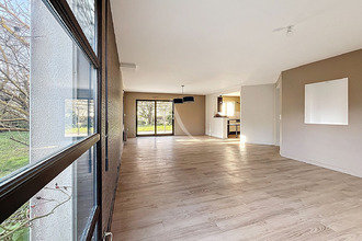 Ma-Cabane - Vente Maison LAVAL, 149 m²