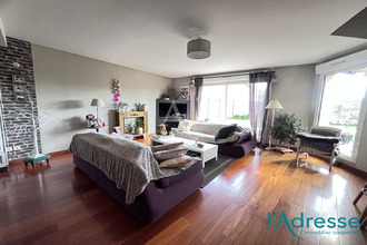 Ma-Cabane - Vente Maison LAVAL, 127 m²