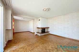 Ma-Cabane - Vente Maison LAVAL, 136 m²