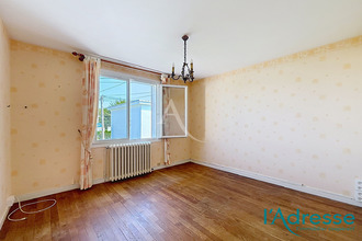 Ma-Cabane - Vente Maison LAVAL, 136 m²