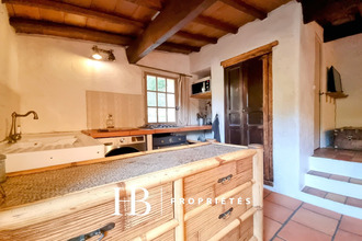 Ma-Cabane - Vente Maison LE CASTELLET, 248 m²
