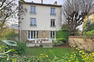 Ma-Cabane - Vente Maison LE CHESNAY, 215 m²