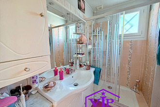 Ma-Cabane - Vente Maison LE GRAND-QUEVILLY, 74 m²
