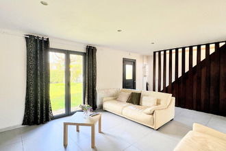 Ma-Cabane - Vente Maison Le Mesnil-Saint-Denis, 102 m²