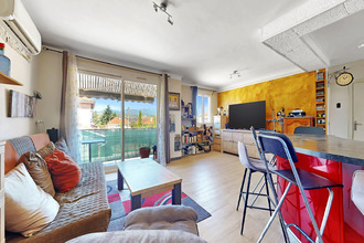 Ma-Cabane - Vente Maison LE PEAGE-DE-ROUSSILLON, 0 m²