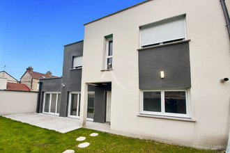 Ma-Cabane - Vente Maison LE PETIT-QUEVILLY, 92 m²