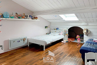 Ma-Cabane - Vente Maison LE PIAN-MEDOC, 191 m²