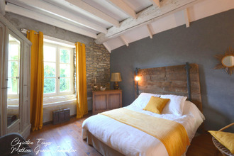 Ma-Cabane - Vente Maison Le Pont-de-Beauvoisin, 200 m²