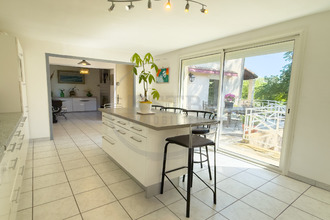 Ma-Cabane - Vente Maison Le Pouzin, 210 m²