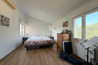 Ma-Cabane - Vente Maison LE PUY-SAINTE-REPARADE, 151 m²
