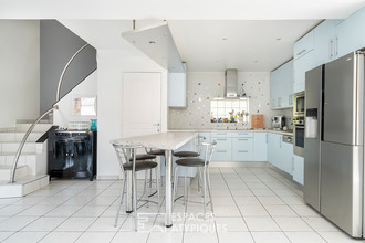 Ma-Cabane - Vente Maison LE RAINCY, 200 m²