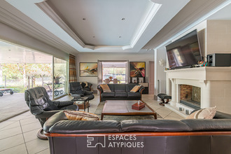 Ma-Cabane - Vente Maison LE TAILLAN-MEDOC, 380 m²