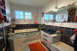 Ma-Cabane - Vente Maison Le Tilleul, 175 m²