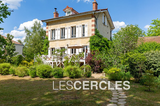 Ma-Cabane - Vente Maison LE VESINET, 270 m²